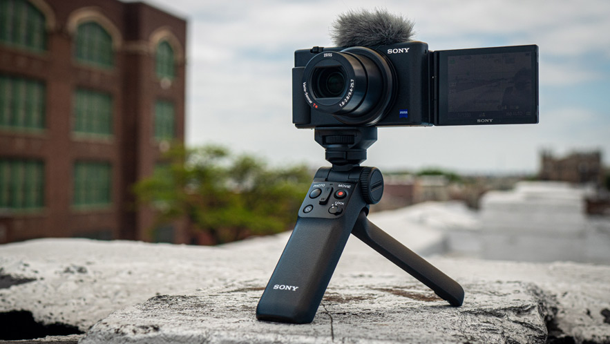 7 best cameras for Vlogging and Streaming under $1000: Sony ZV-1