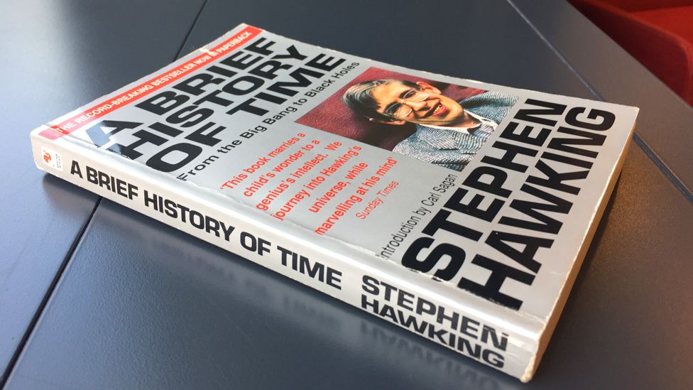  A Brief History of Time by Stephen Hawking