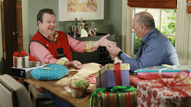 Best Modern Family Christmas Episodes You Need To Watch In 2021