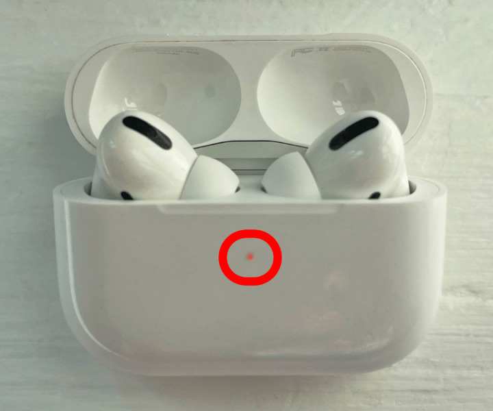 How Do You Know If Your AirPods Are Charging?