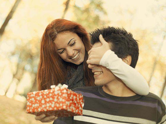 Valentine's Day Gifts For Your Husband | 6 Unique Ways To Express Your Love