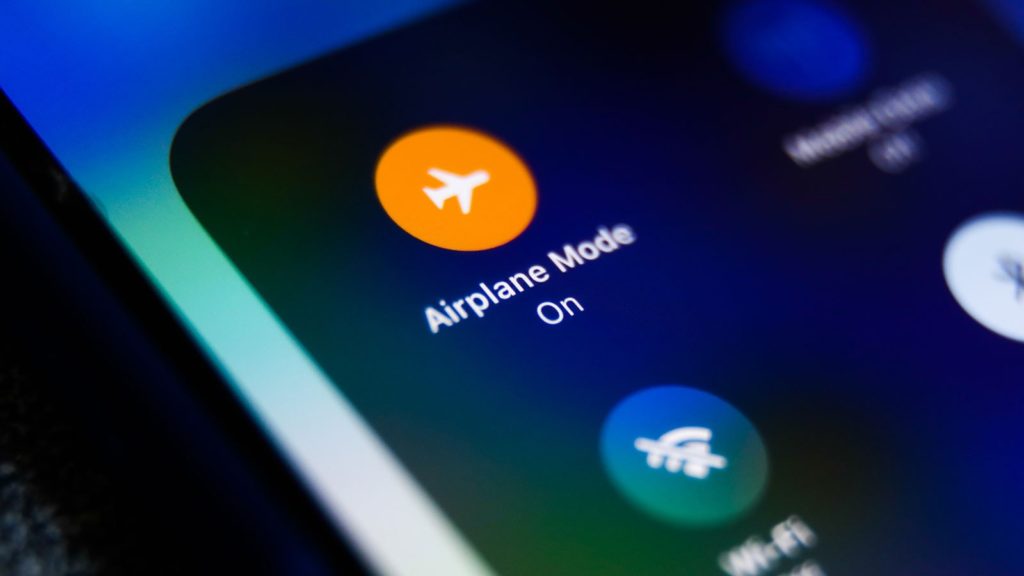 How to View Instagram Stories Anonymously Using Airplane Mode?