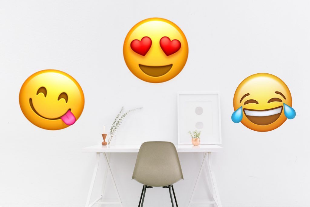 how to write Instagram captions/ 5 tips from an influencer in 2022: add emojis and create fun vibes