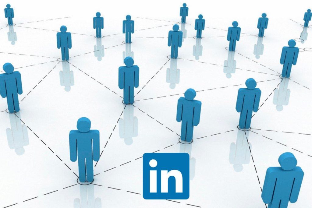 how to create LinkedIn article for digital success of your page: wider reach