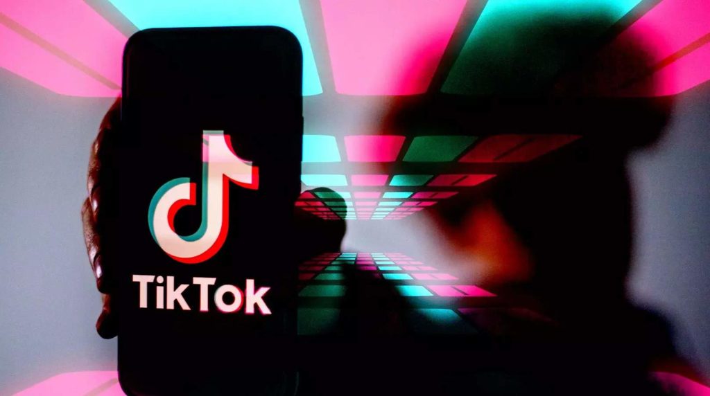 How to change your interests on TikTok 
