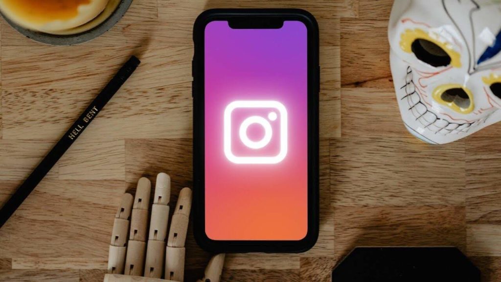 How to Watch Instagram Stories Anonymously | 3 Proven ways & Apps