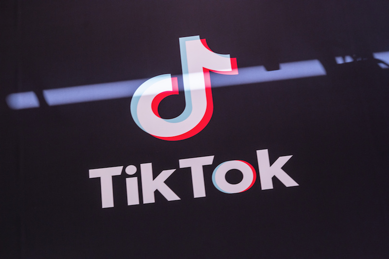 TikTok logo ; best time to post on TikTok on Thursday
