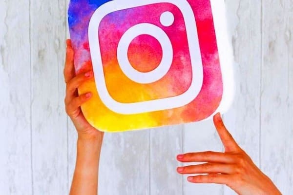 Instagram logo; best time to post on Instagram on wednesday