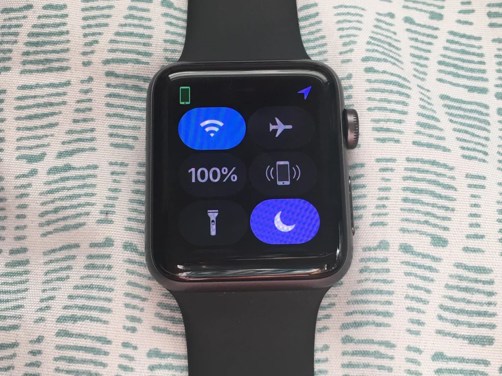 how to silence your Apple Watch