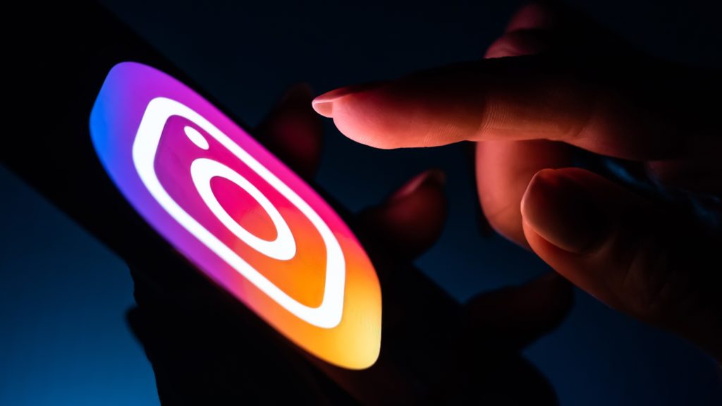 How to Change Instagram to Light Mode 2022 |Follow The 5 Steps Below