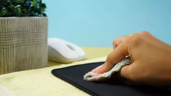 Click here to know more about how to clean a mousepad. Clean your mousepads easily.