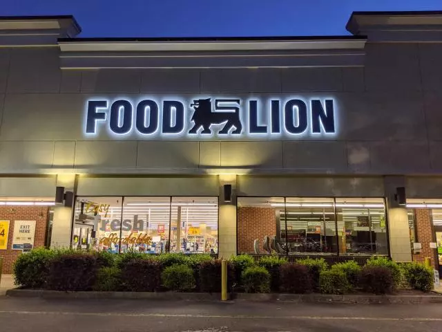 Click here to know more about does Food Lion take Apple Pay. Learn how to use Apple Pay.