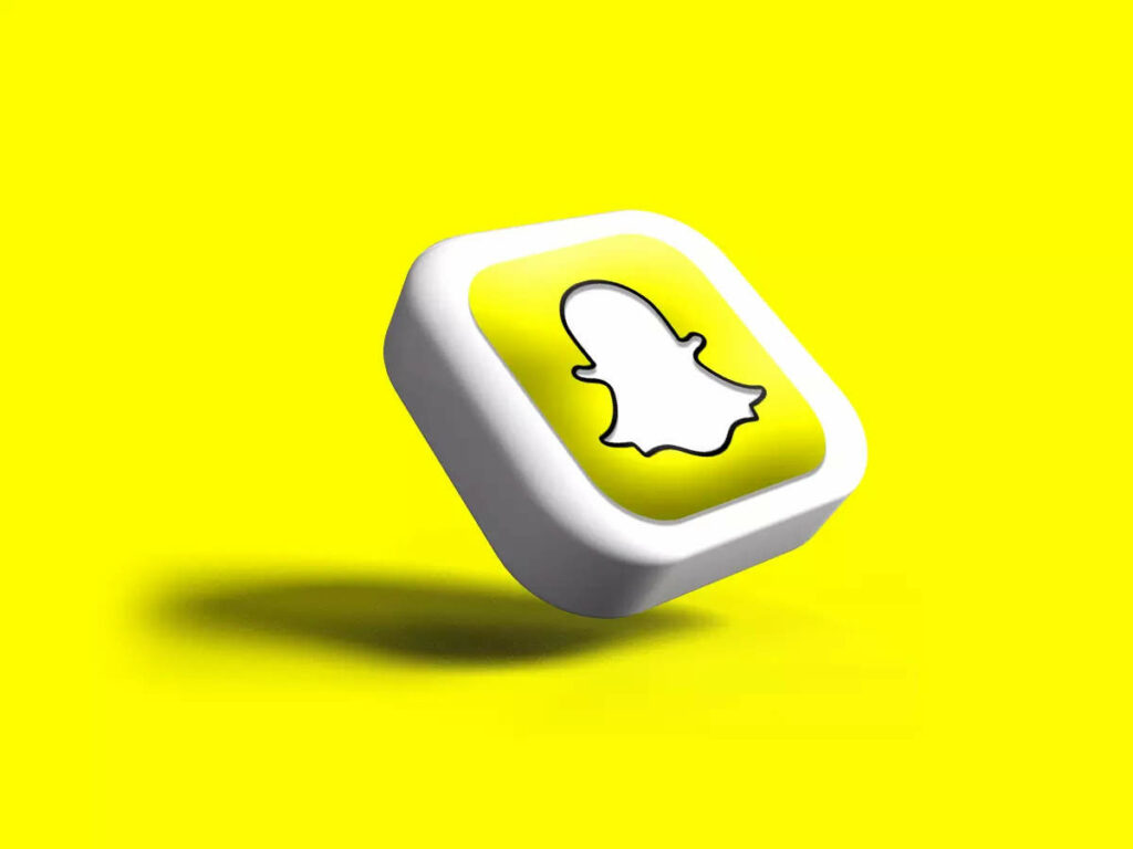 Get to Know Snapchat Flash Update | Click a Snap With a Flash!