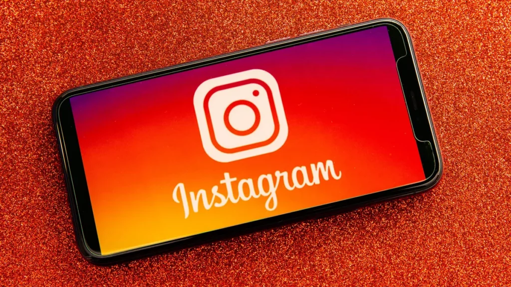 How to Add Subscribe Button on Instagram?