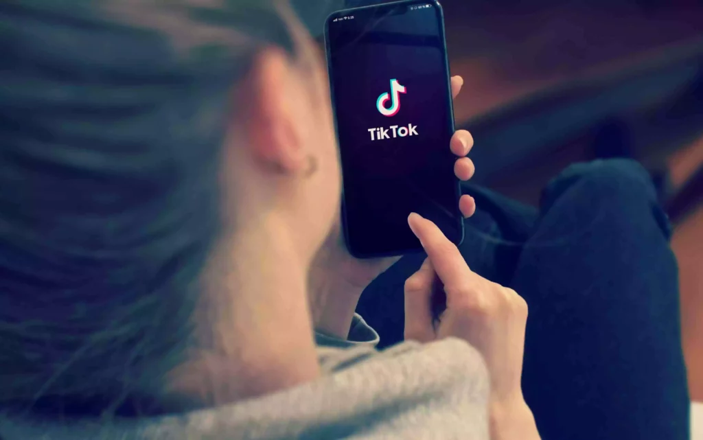How to Turn on Comments on TikTok Quickly With 3 Steps