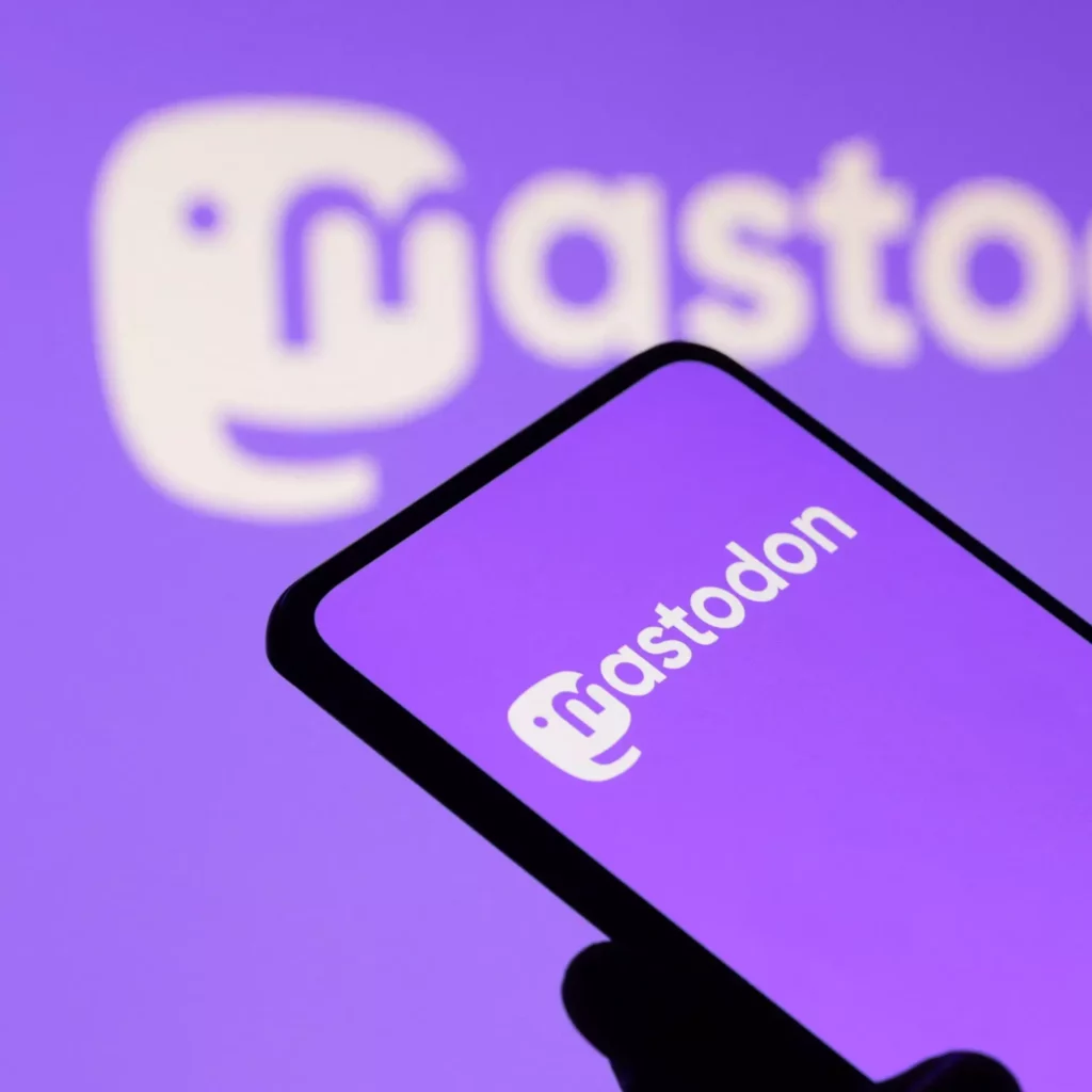How to Turn Off Animated Emojis in Mastodon?
