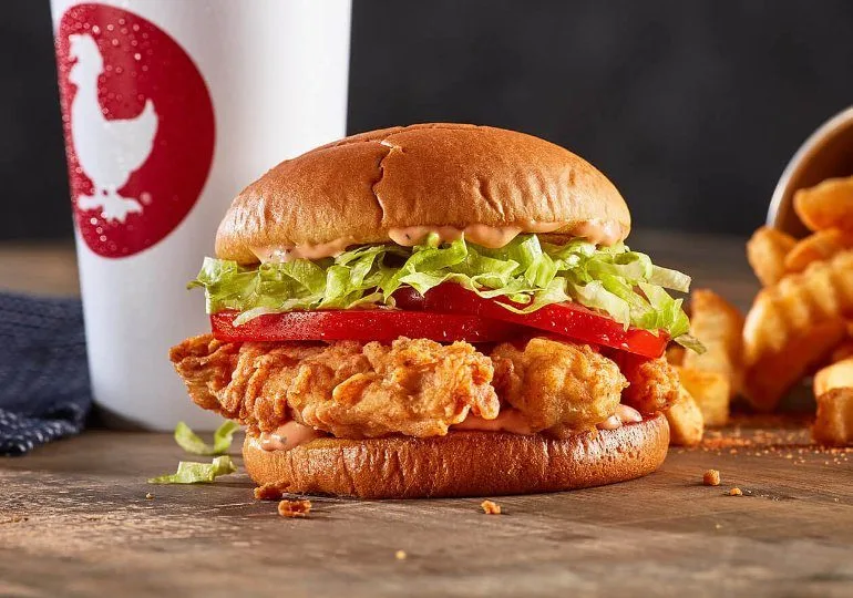 Does Zaxby's Take Apple Pay |Everything You Must Know (Updated 2023)
