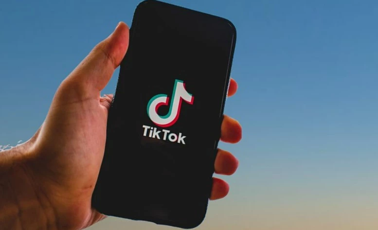 How to Find Contacts on TikTok