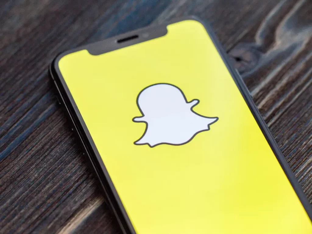 To Fix Snap Not Sending Error, Contact Snapchat Support Team