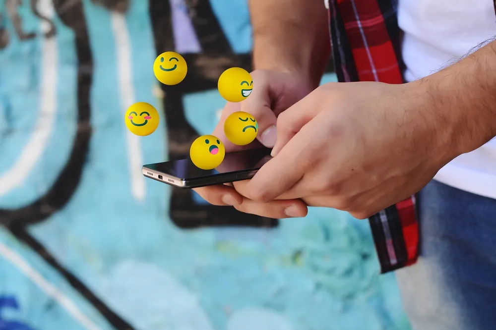 What Does The Sunglasses Emoji Mean on Snapchat?
