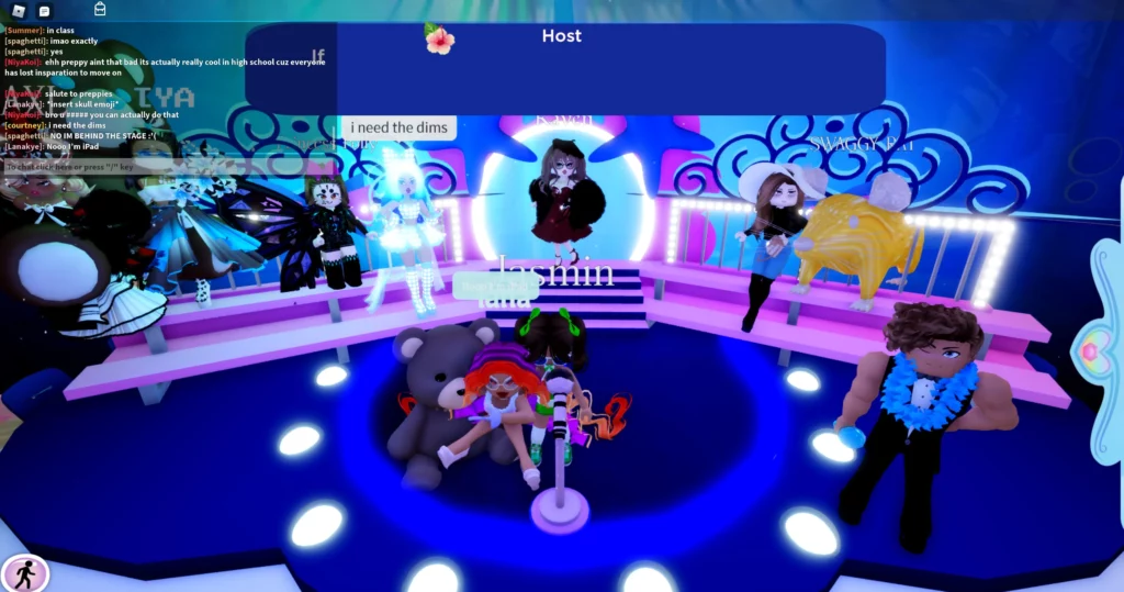 Royal Slumber Party In Royale High