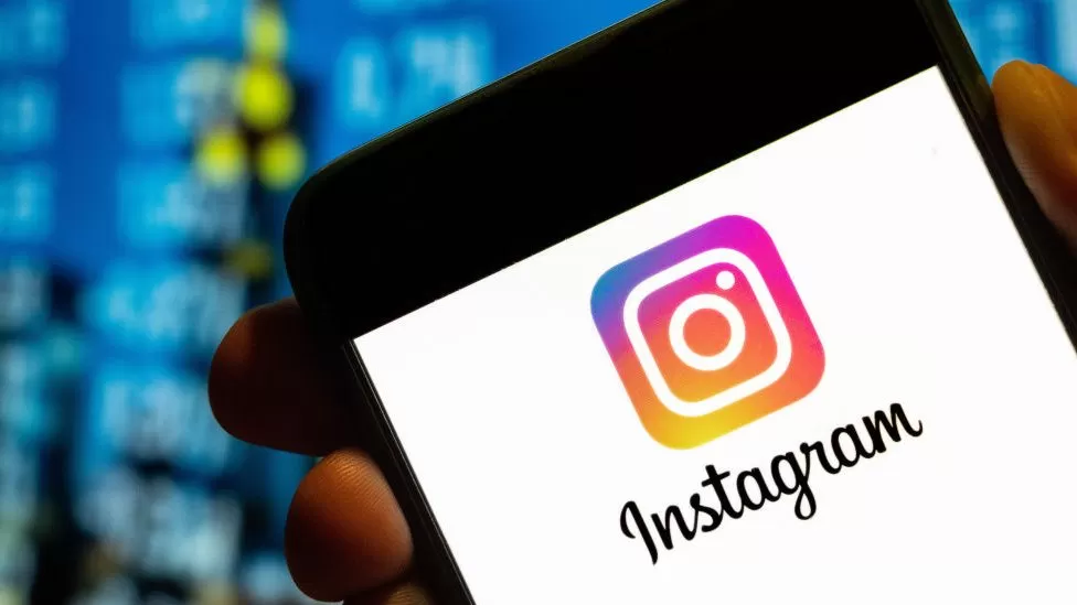 How to Appear Offline on Instagram?