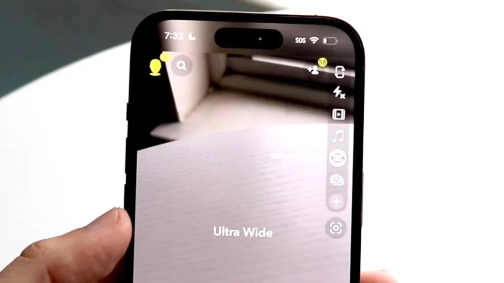 How to Use the Ultra Wide Camera on Snapchat?