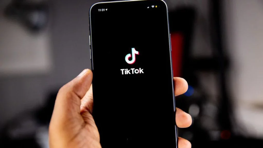 How To Do The Hole In The Floor Filter On TikTok? (2023)