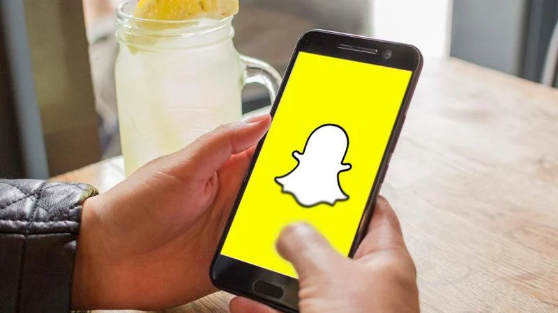 How to Change Font Size on Snapchat App, Android & iPhone?