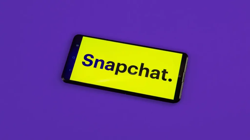 How to Change Font Size on Snapchat App, Android & iPhone?