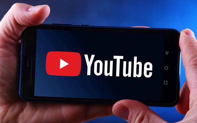 Fix YouTube Screen Black By Restarting the App or Refreshing the Page