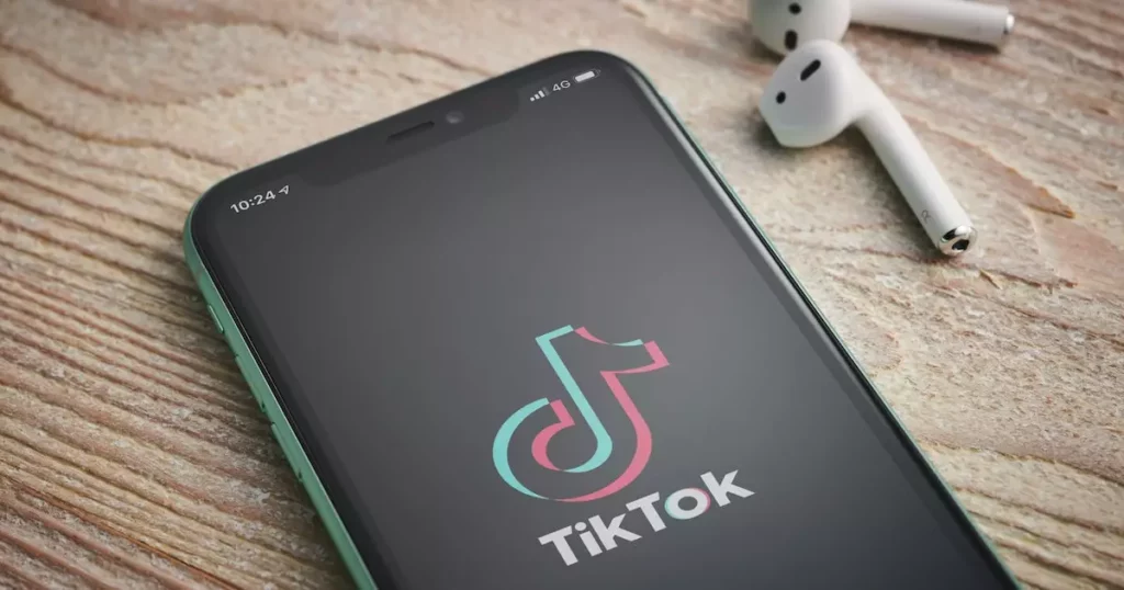 How To Fix TikTok Photo Swipe Not Working: All The Possible Reasons And Fixes!