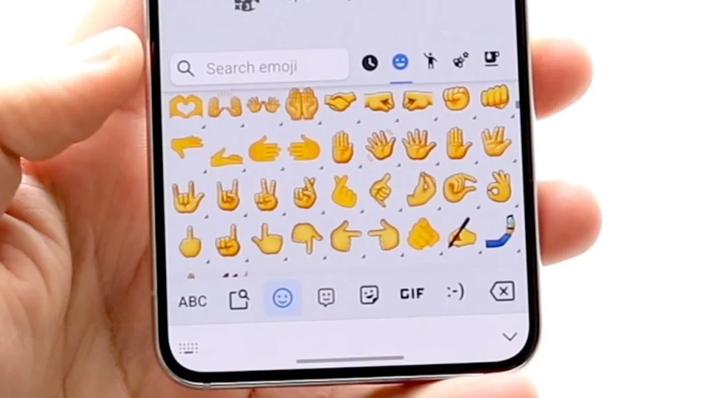 Emoji Fonts for the FlipFont 10; How to Download iOS 14 Emoji on Android