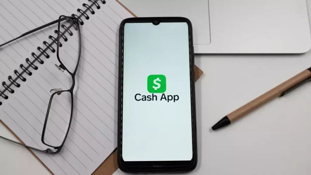 Cash app logo; If I Order a New Cash App Card, Can I Still Use My Old One?