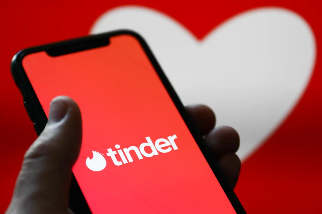 Tinder; Is Cheater Buster AI Free?