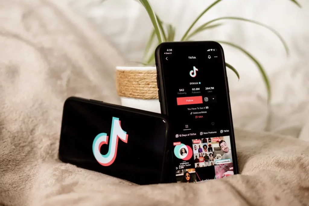 Why Is TikTok Fast Forward Not Working & How To Fix It? 5 Reasons & Fixes Here! 